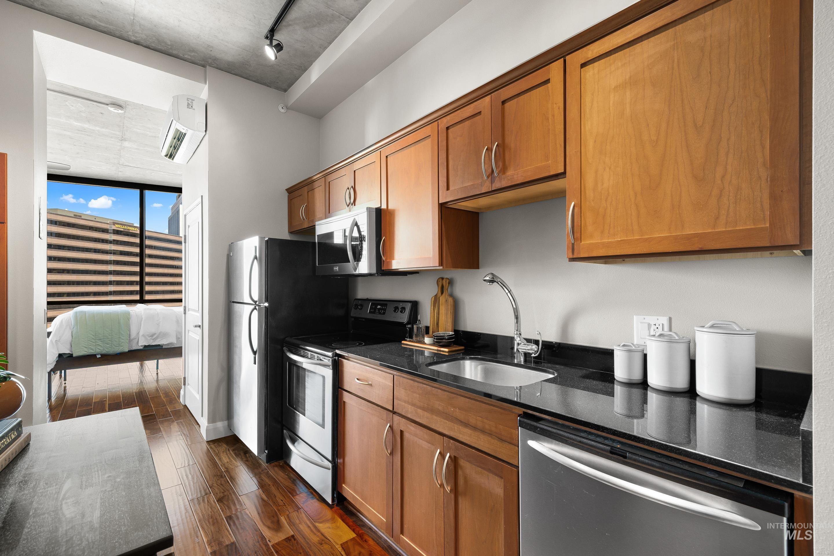 851 West Front Street, Unit 710 Boise, ID 83702 - Photo 31 of 49