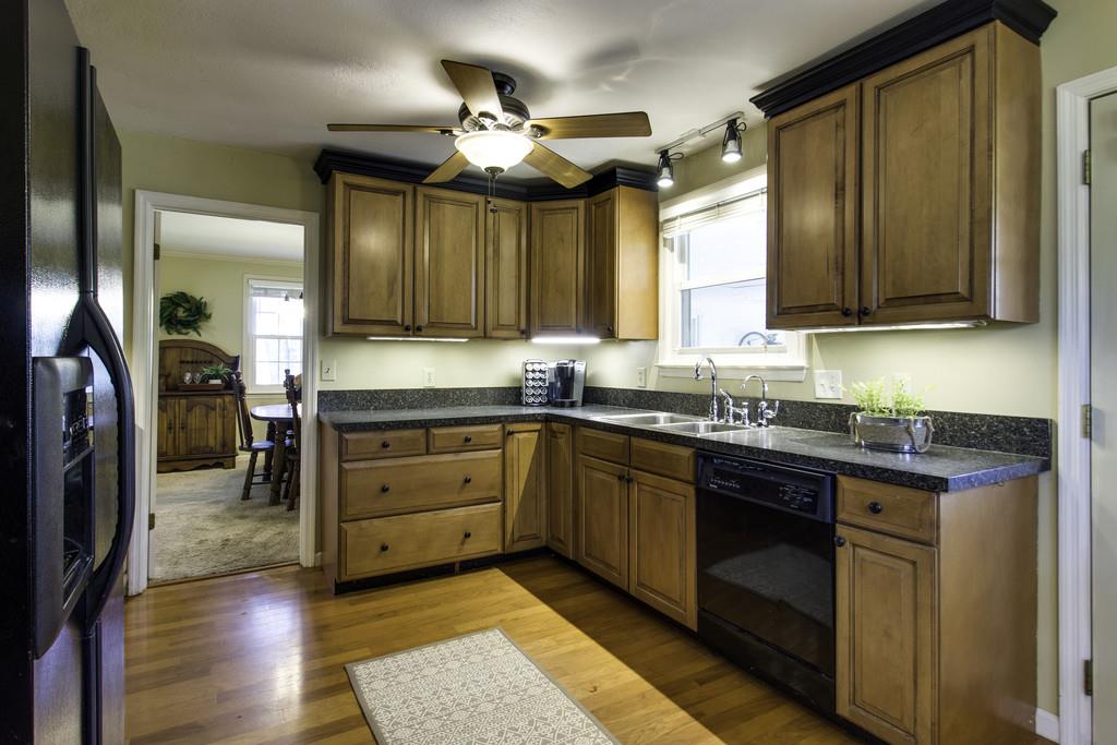 118 Ridgewood Road Franklin, TN 37064 - Photo 10 of 29 Gallery Image 10