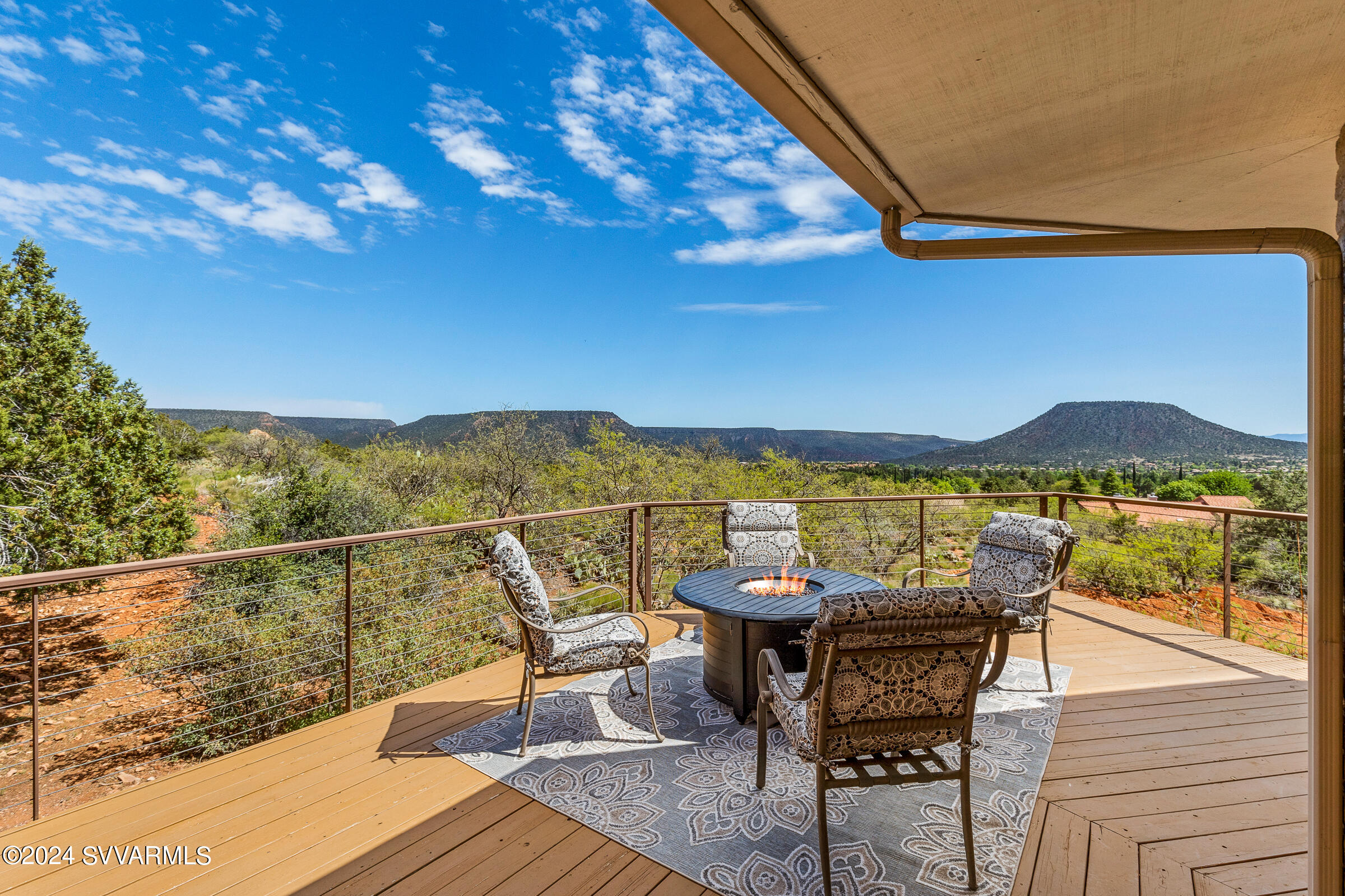 350 Redrock Road Sedona, AZ 86351 - Photo 11 of 46 350 Redrock Rd Sedona-24