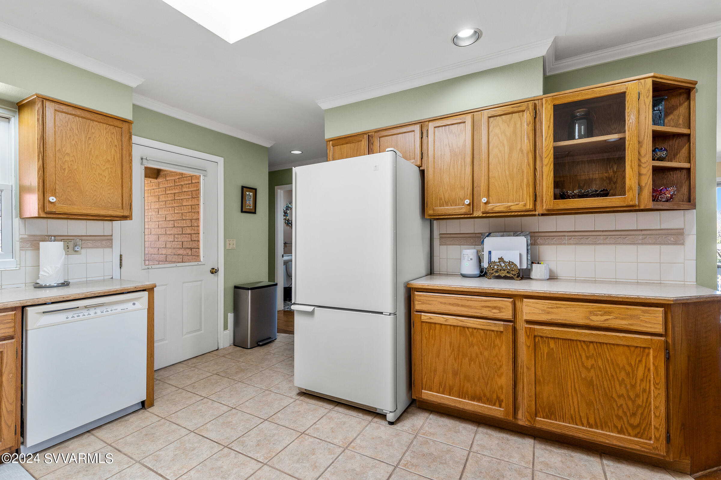 350 Redrock Road Sedona, AZ 86351 - Photo 15 of 46 350 Redrock Rd Sedona-34