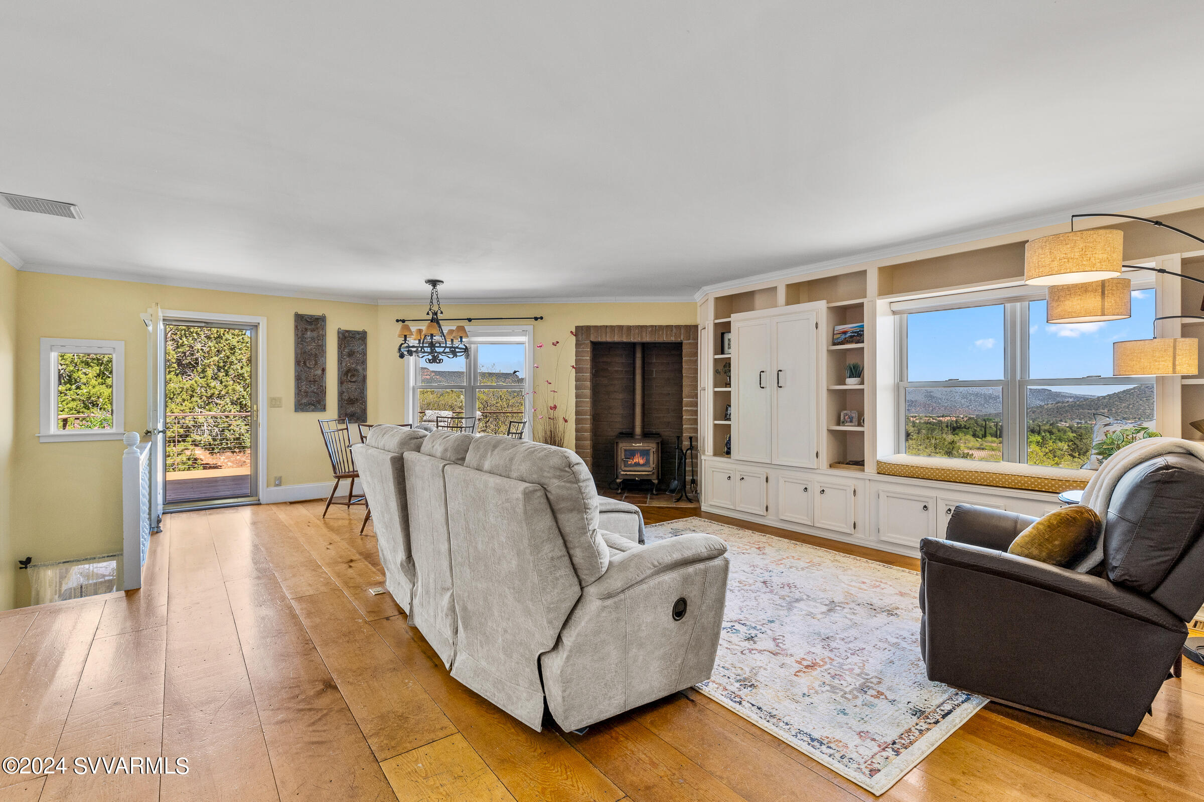 350 Redrock Road Sedona, AZ 86351 - Photo 5 of 46 350 Redrock Rd Sedona-27