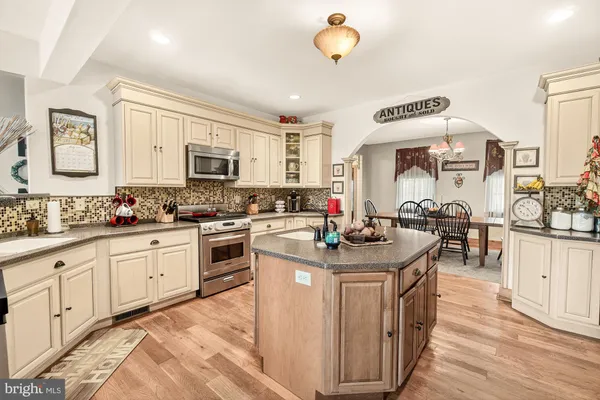 $749,000 | 4948 Teen Barnes Road, Frederick, MD 21703