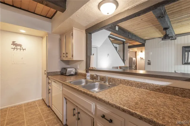 $465,000 | 41935 Switzerland Drive, Unit 36, Big Bear Lake, CA 92315