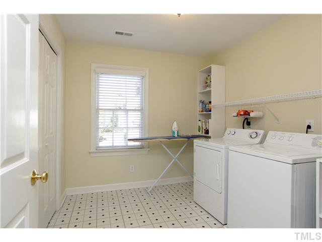 8109 Winstone Court Raleigh, NC 27615 - Photo 18 of 20 Laundry Room