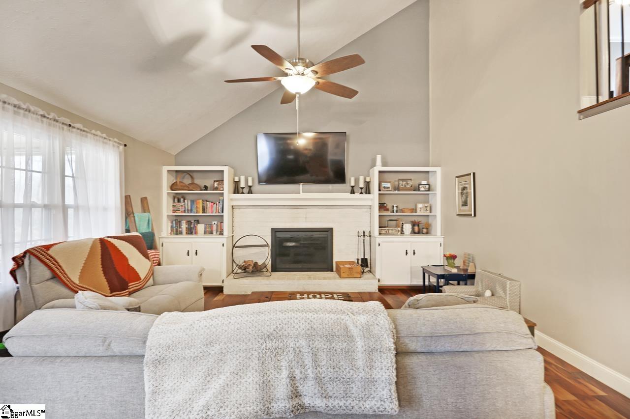 13 Doverdale Road Greenville, SC 29615 - Photo 16 of 35 Gallery Image 16