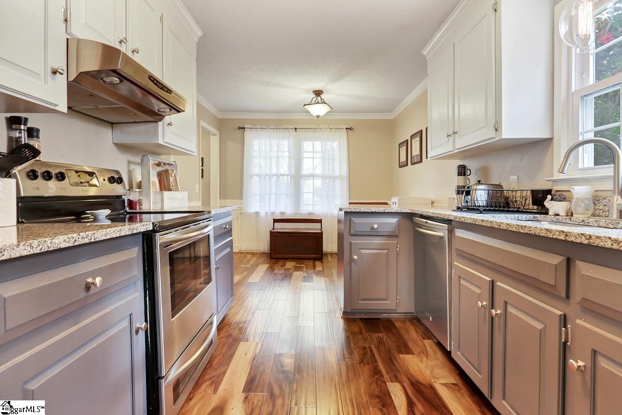 13 Doverdale Road Greenville, SC 29615 - Photo 20 of 35 Gallery Image 20