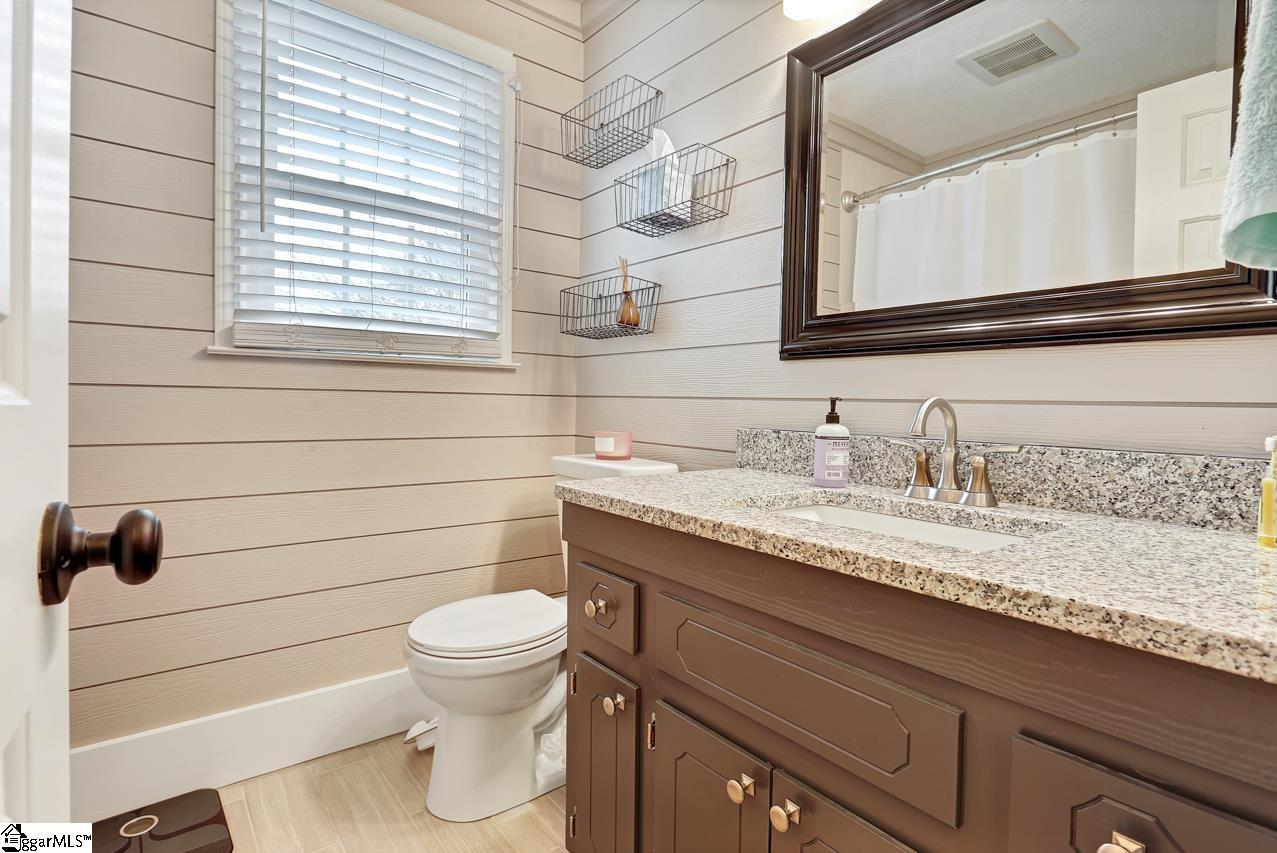 13 Doverdale Road Greenville, SC 29615 - Photo 34 of 35 Gallery Image 34