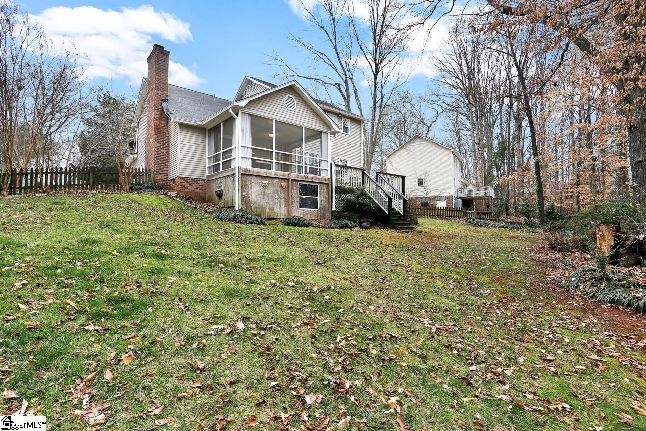 13 Doverdale Road Greenville, SC 29615 - Photo 8 of 35 Gallery Image 8