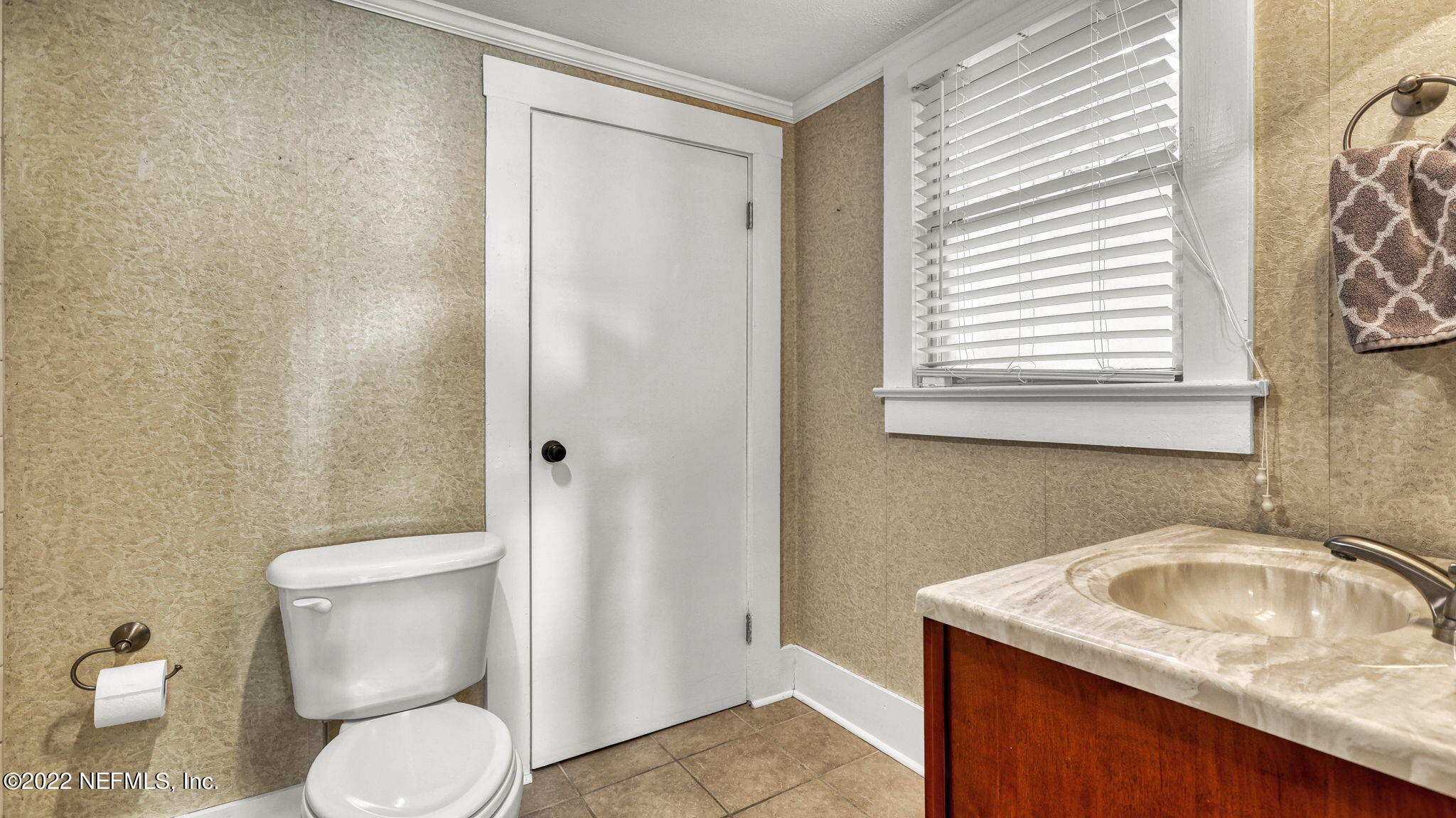 1515 Seminole Road Jacksonville, FL 32205 - Photo 24 of 33 Guest Bath