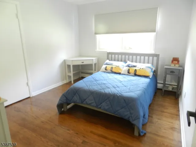 $499,000 | 6 Crestwood Road, Gillette, NJ 07933