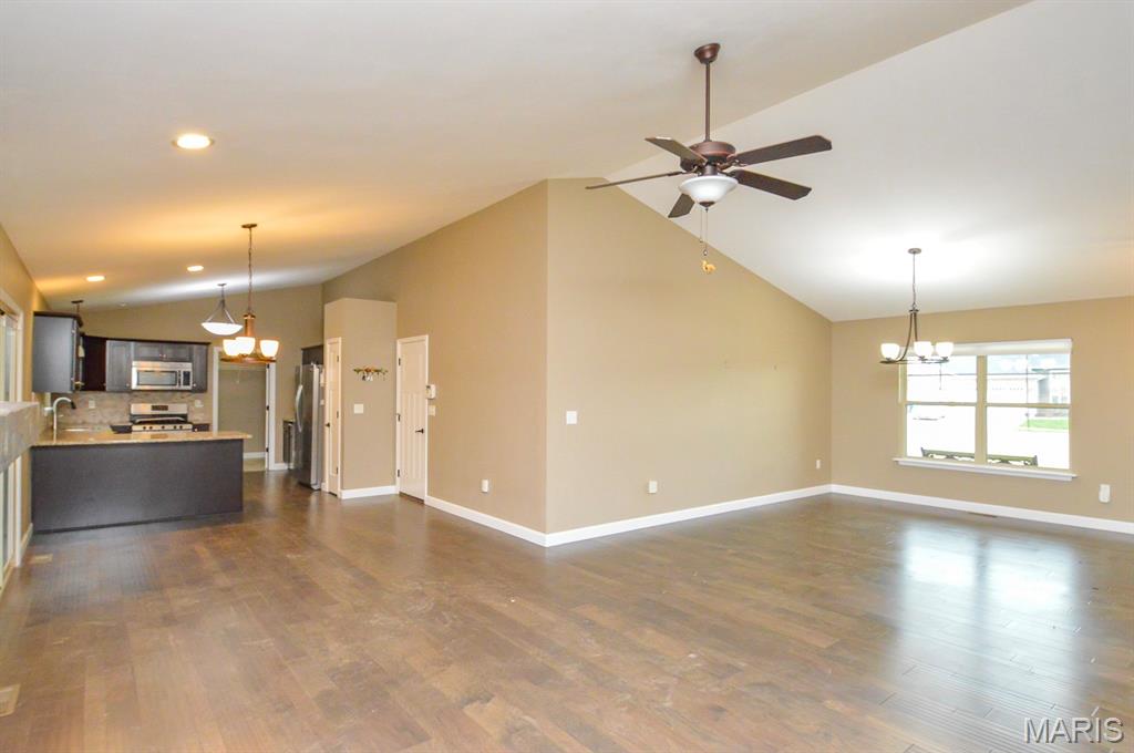 437 Briar Creek Road Troy, IL 62294 - Photo 16 of 50 Gallery Image 16
