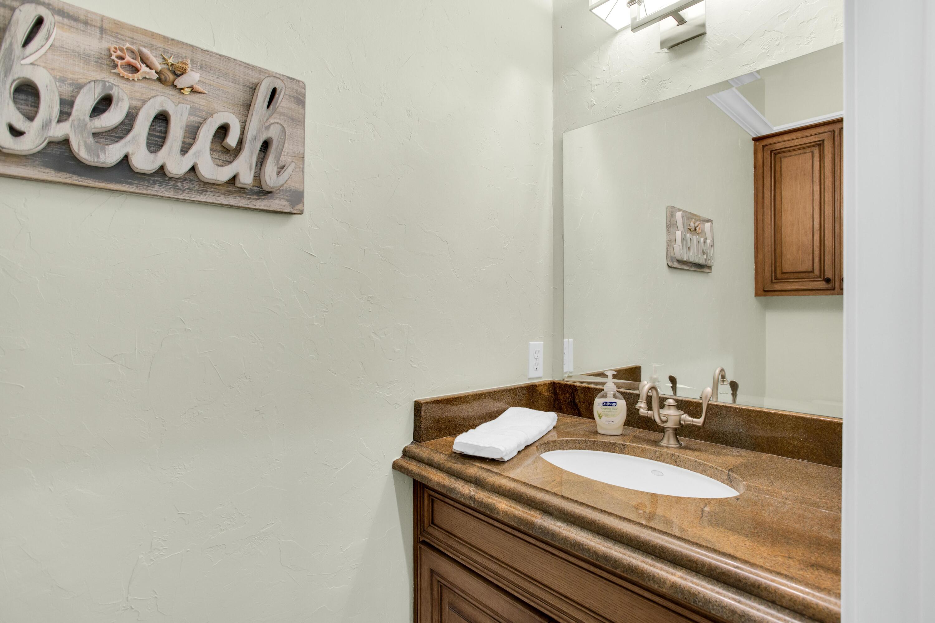 4646 Destiny Way Destin, FL 32541 - Photo 22 of 51 Powder Room