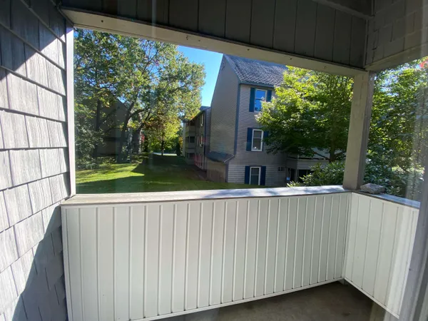 $1,871 | 133 Eastern Avenue, Unit 101, Manchester, NH 03104