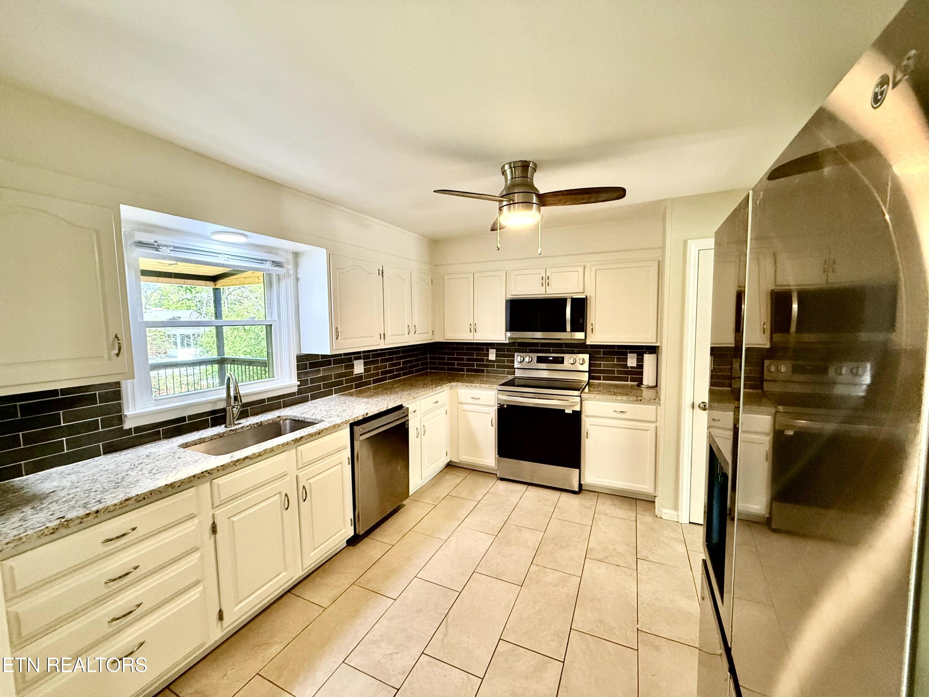 1110 Scott Road Kingston, TN 37763 - Photo 11 of 35 FullSizeRender (29)