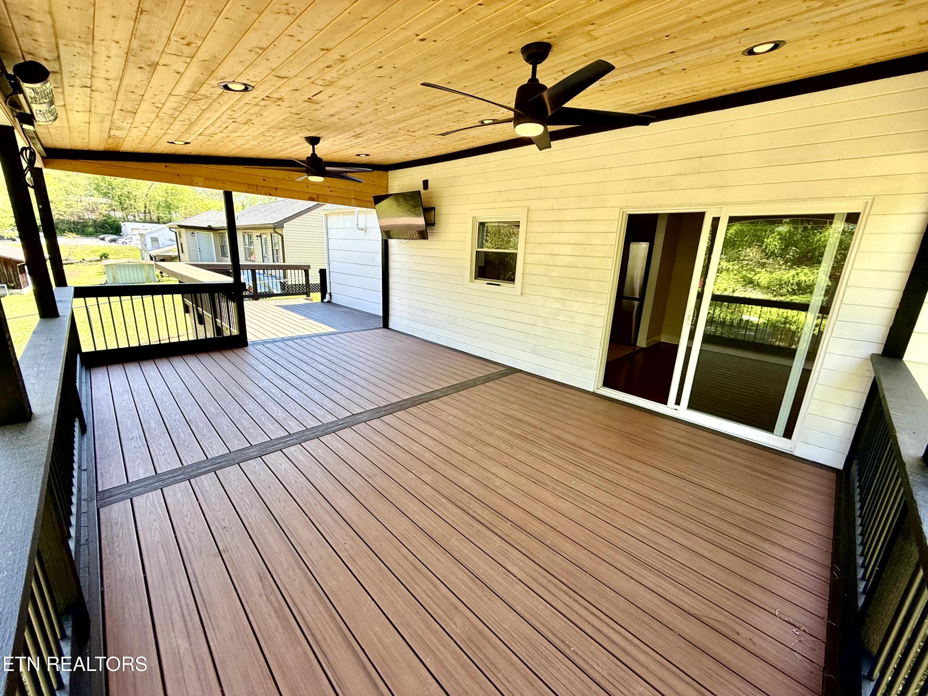 1110 Scott Road Kingston, TN 37763 - Photo 23 of 35 FullSizeRender (20)