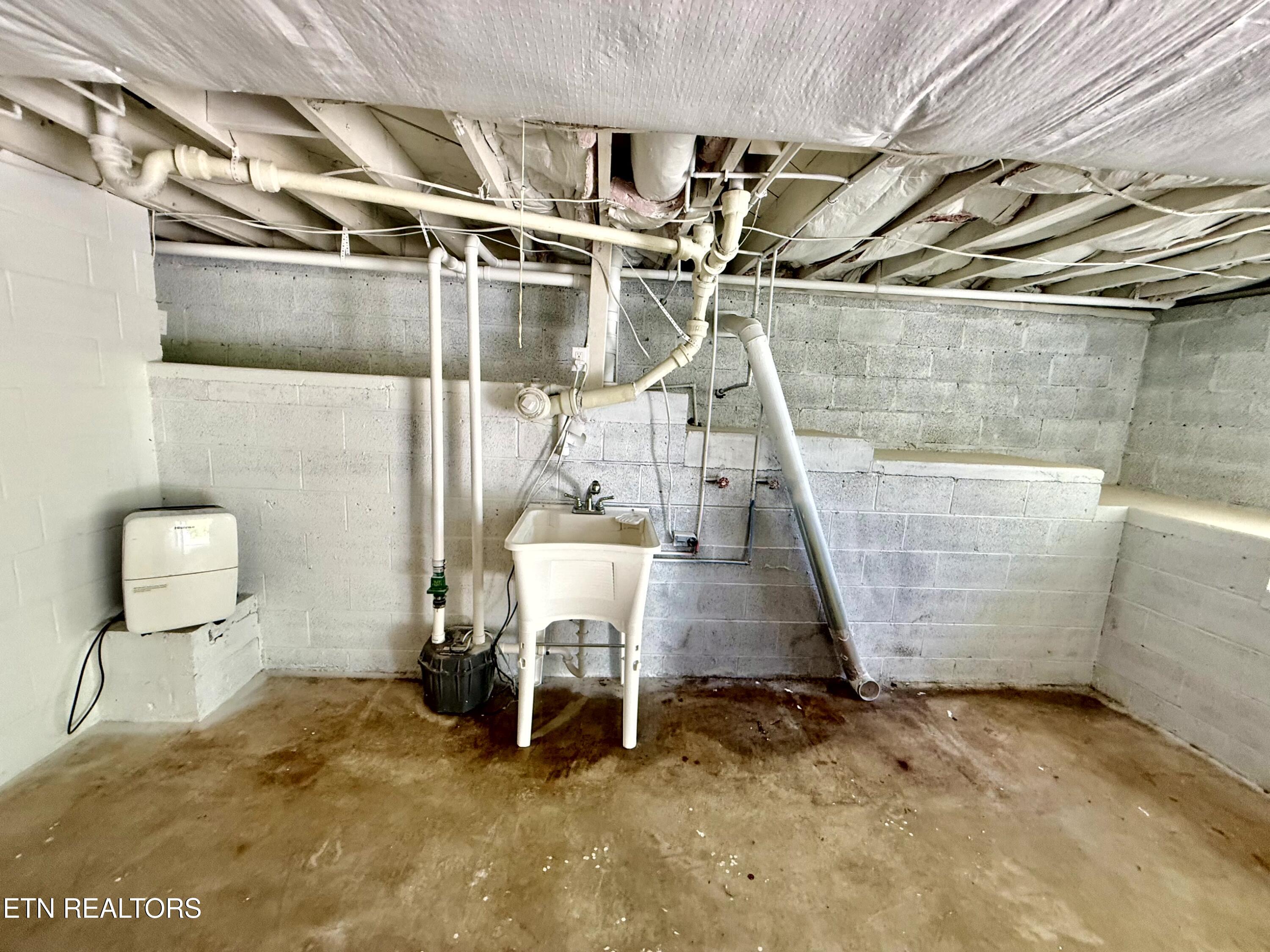 1110 Scott Road Kingston, TN 37763 - Photo 29 of 35 FullSizeRender (37)