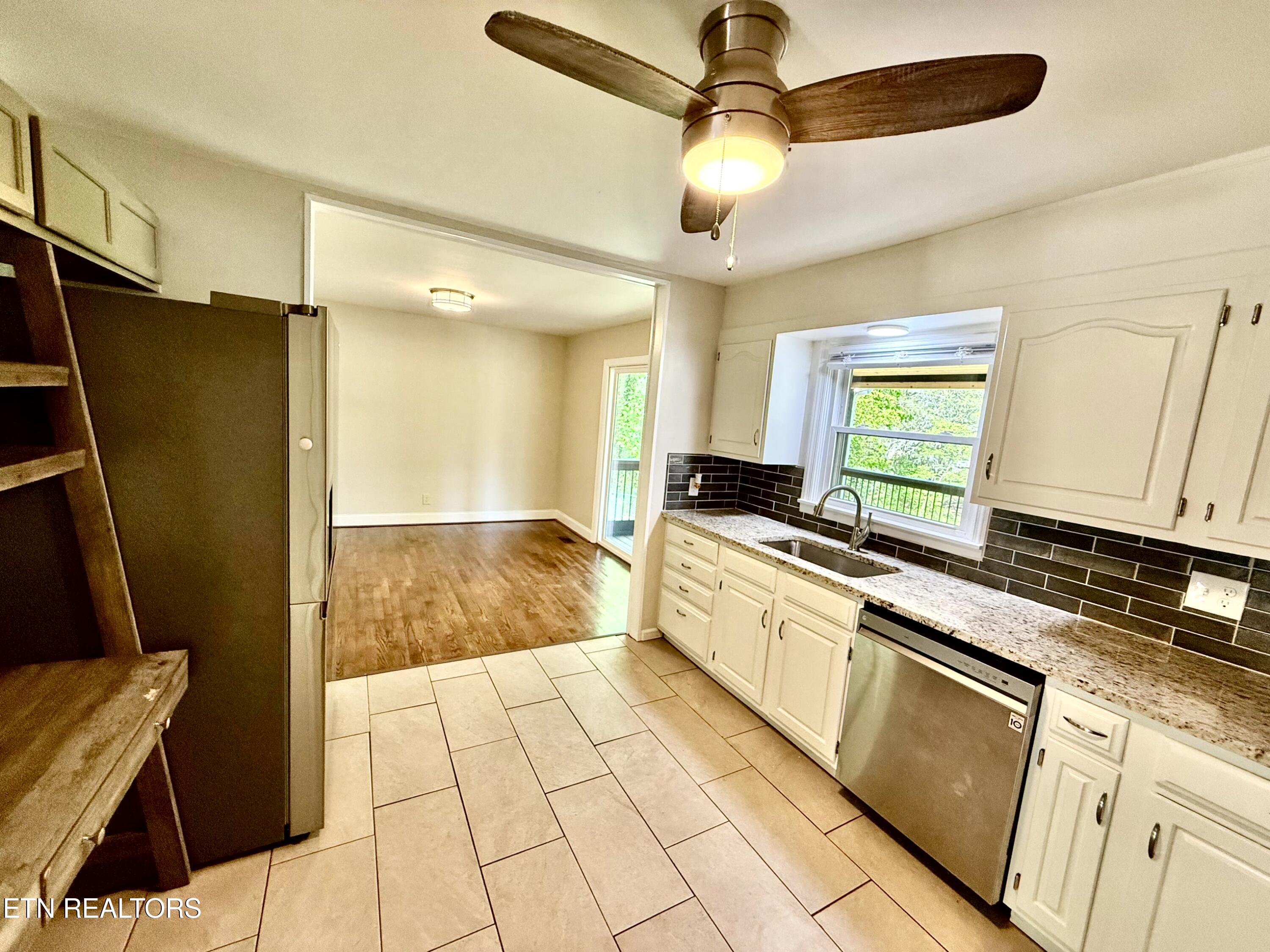 1110 Scott Road Kingston, TN 37763 - Photo 10 of 35 FullSizeRender (10)