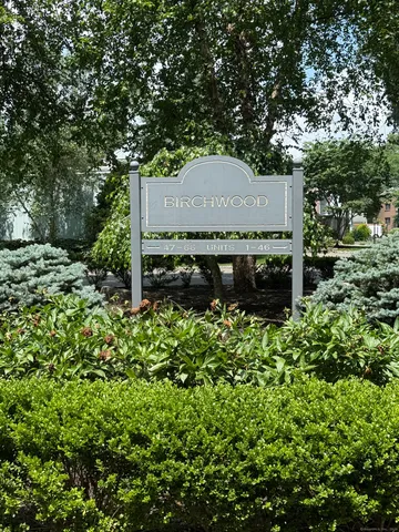 $470,000 | 13 Hills Lane, Unit 13, Norwalk, CT 06851