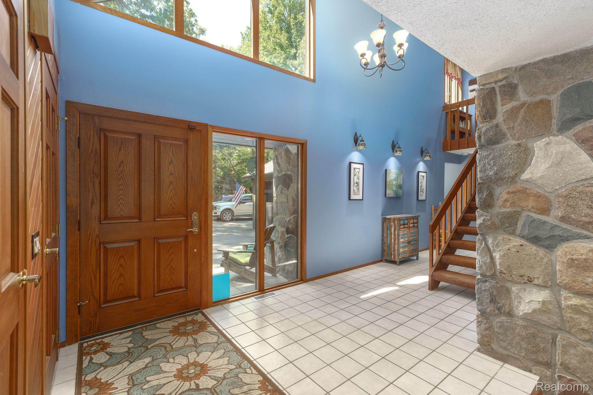 1375 Dutton Road Rochester, MI 48306 - Photo 17 of 55 Gallery Image 17