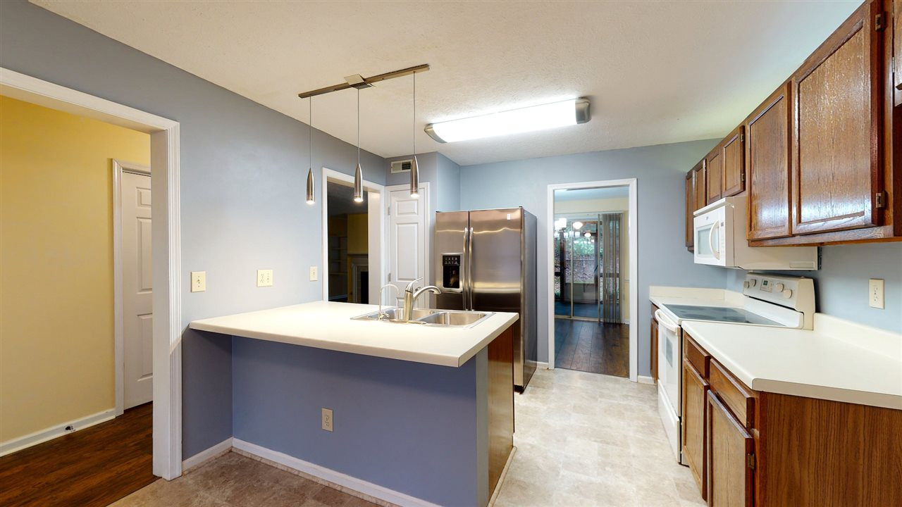 108 Broad Leaf Circle, Unit 108 Raleigh, NC 27613 - Photo 4 of 24 Photo 4