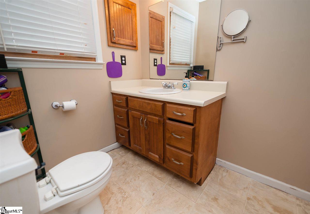 135 Ridgeville Church Road Inman, SC 29349 - Photo 14 of 30