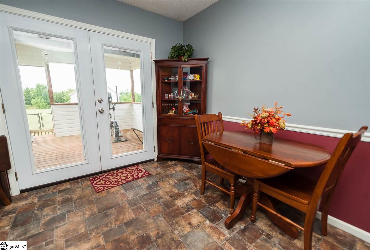 135 Ridgeville Church Road Inman, SC 29349 - Photo 5 of 30