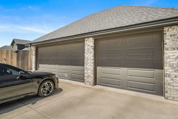$649,990 | 5601 Hollow Landing Avenue, Amarillo, TX 79118