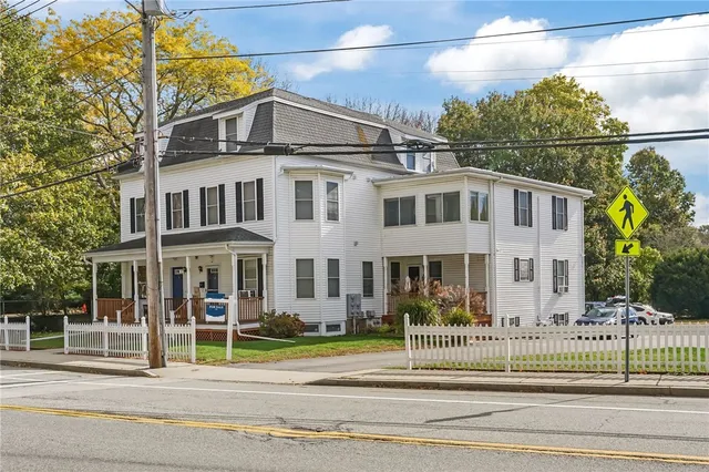 $440,000 | 145 High Street, Unit D, Westerly, RI 02891