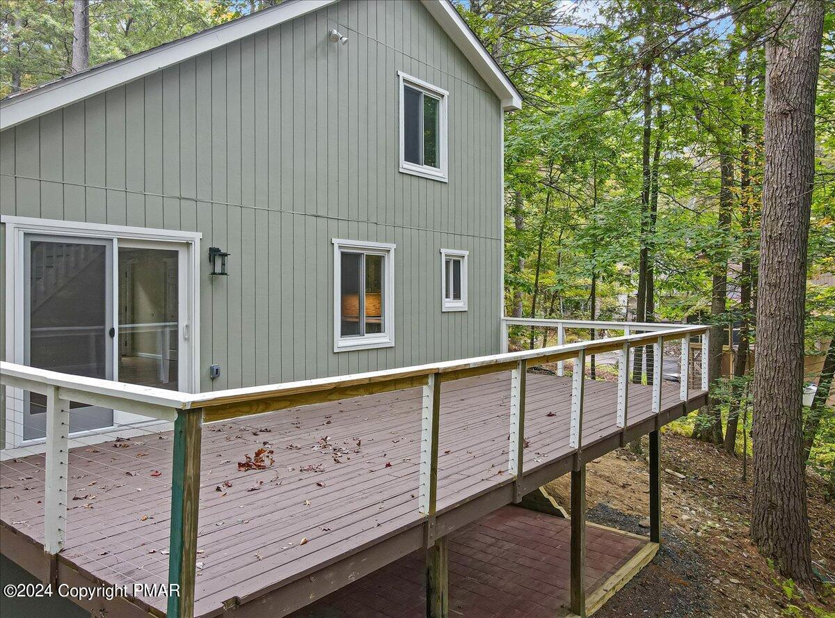 159 Manchester Drive Bushkill, PA 18324 - Photo 41 of 68 41-Photo Sep 24 2024, 10 45 50 AM