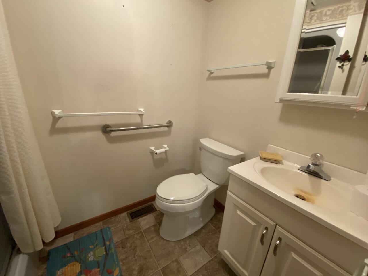 629 North Roscommon Road Roscommon, MI 48653 - Photo 11 of 19 Gallery Image 11