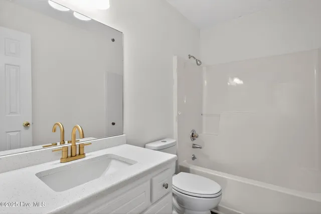 $259,900 | 2824 Springflower Drive North, Wilson, NC 27896