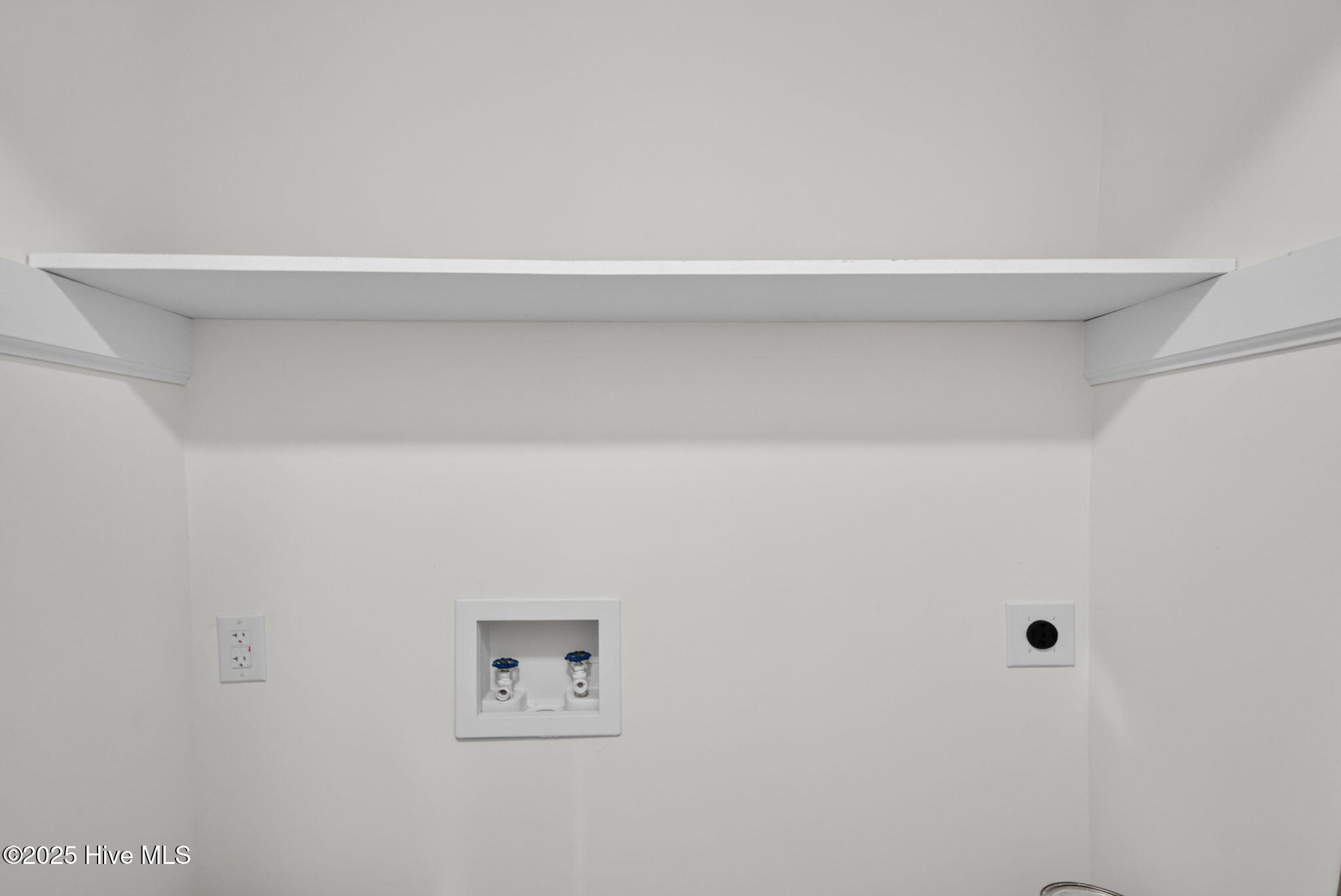 2824 Springflower Drive North Wilson, NC 27896 - Photo 24 of 29 Laundry