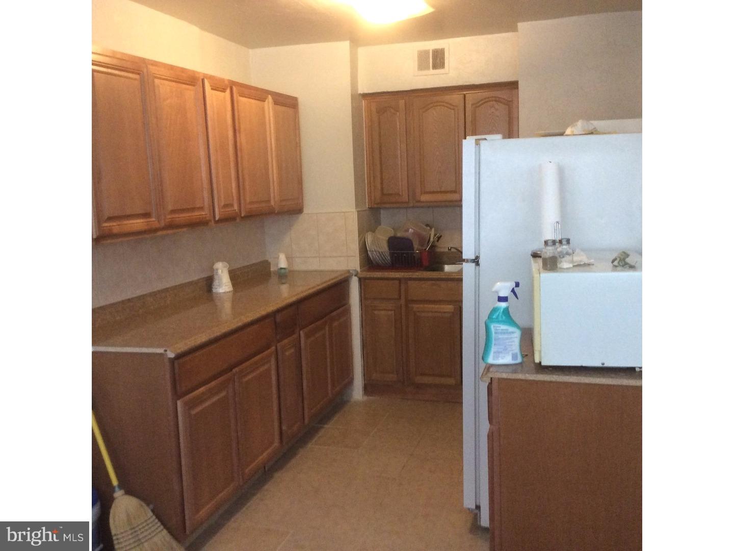61351-2 Old York Road Philadelphia, PA 19141 - Photo 2 of 21 Unit #2