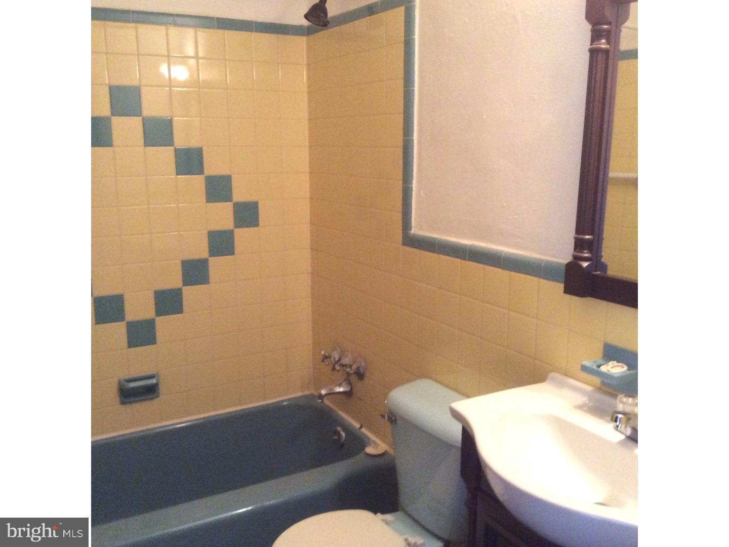 61351-2 Old York Road Philadelphia, PA 19141 - Photo 14 of 21 Unit #1