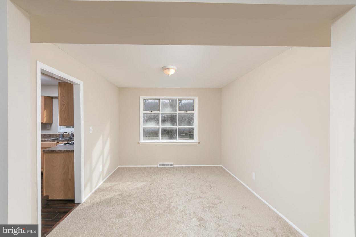 301 Garnett Road Joppa, MD 21085 - Photo 10 of 30 Dining Room