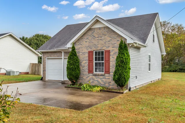 $330,000 | 1730 Battleground Drive, Murfreesboro, TN 37129