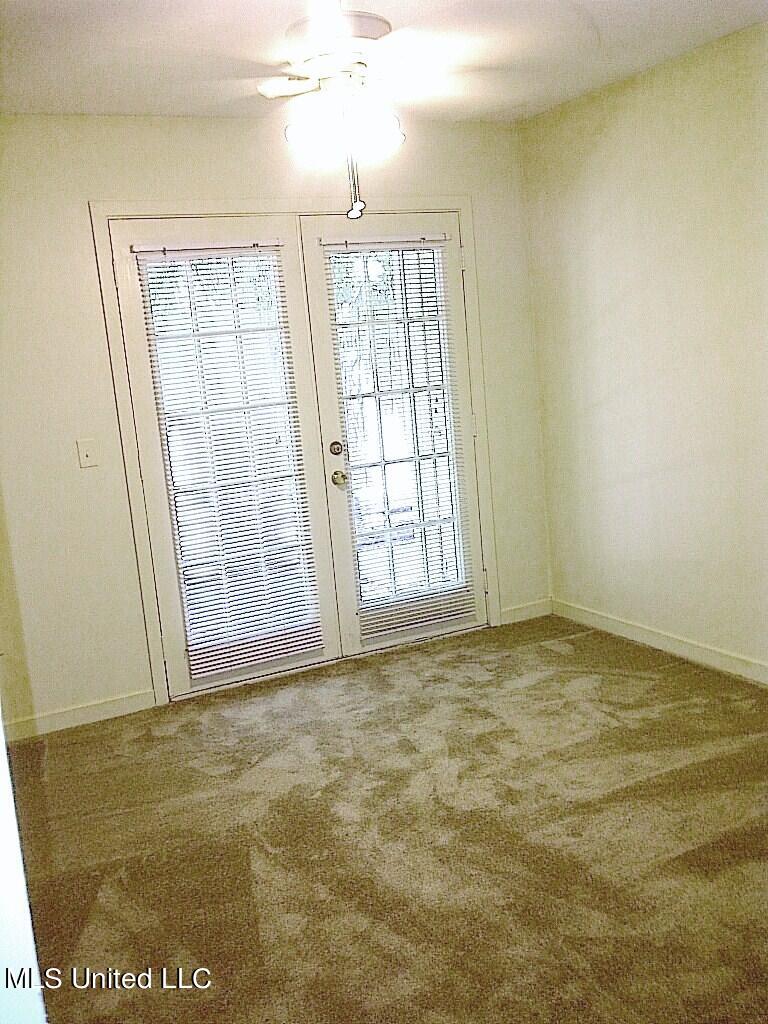 836 Riverview Drive, Unit 15 Jackson, MS 39202 - Photo 2 of 12 Riverview Apartment French doors to pati