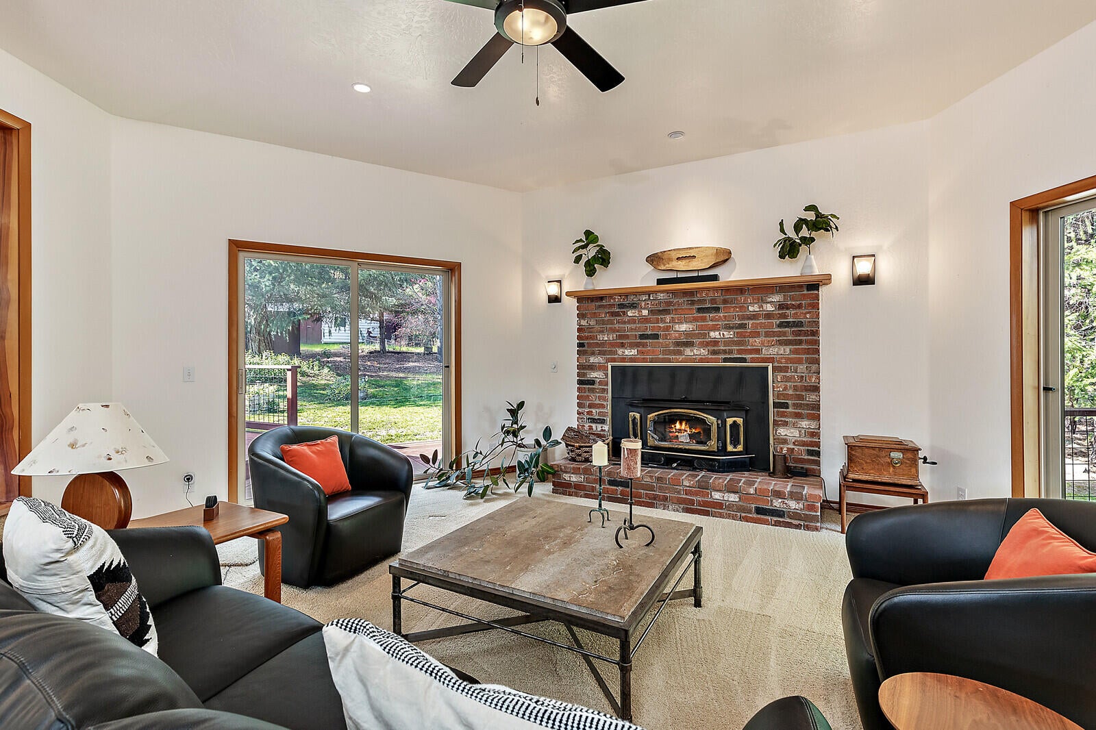 18798 North Applegate Road Grants Pass, OR 97527 - Photo 5 of 34 Formal Living Room with Fireplace & sliding doors