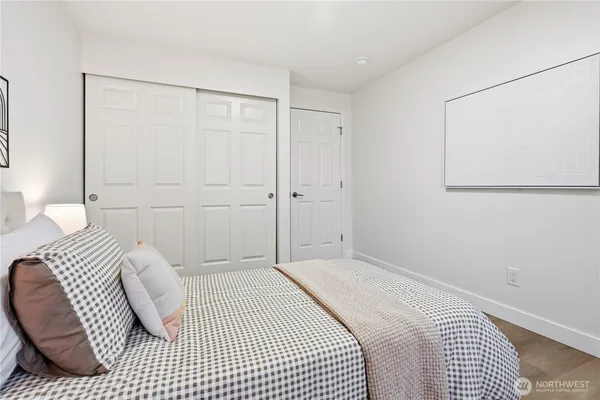 $3,800 | 7475 Northeast 146th Street, Kenmore, WA 98028