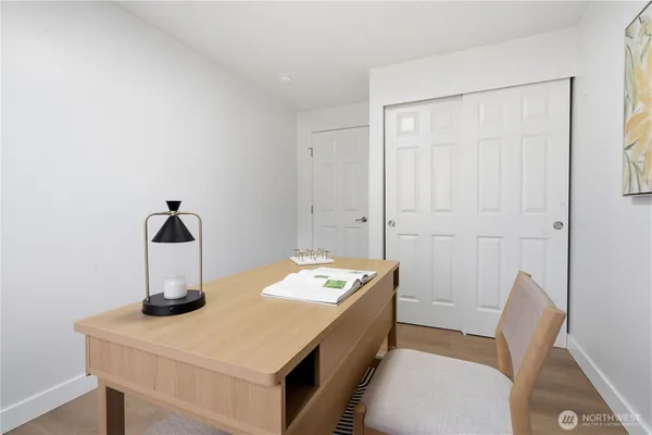 $3,800 | 7475 Northeast 146th Street, Kenmore, WA 98028