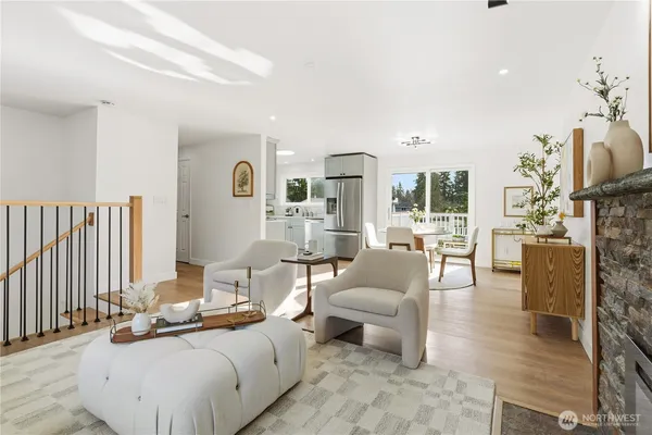 $3,800 | 7475 Northeast 146th Street, Kenmore, WA 98028