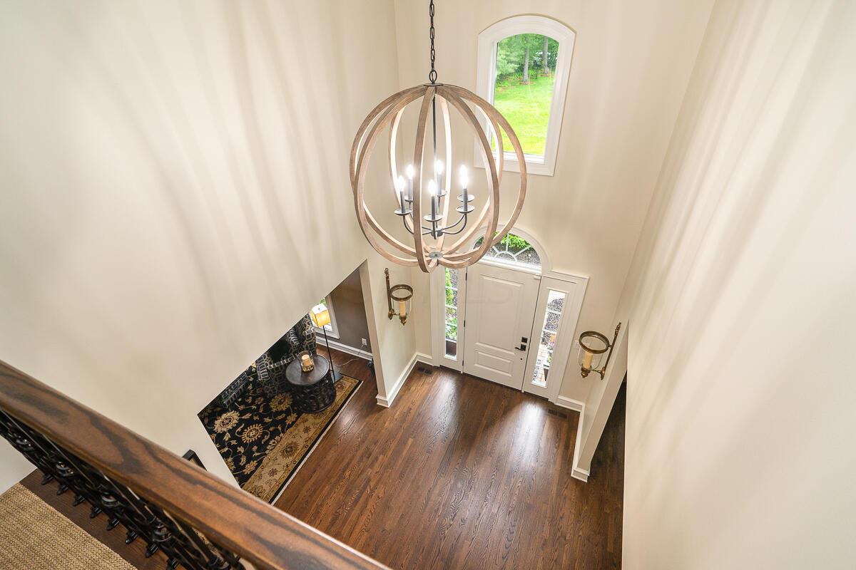 8298 Harlem Road Westerville, OH 43081 - Photo 36 of 66 Foyer