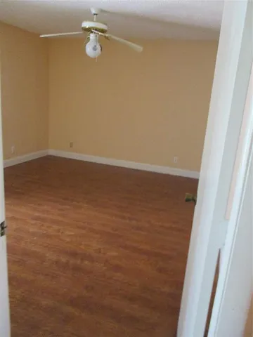 $105,000 | 8390 Lagos De Campo Boulevard, Unit 304, Tamarac, FL 33321