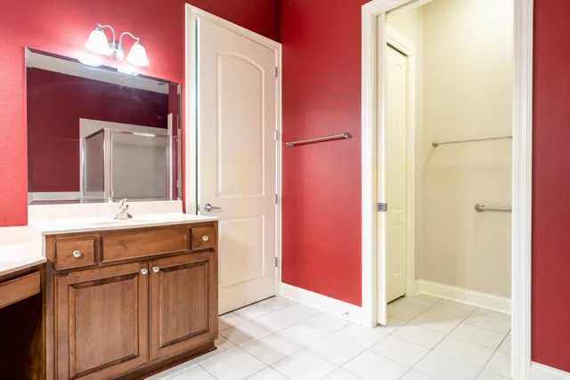 $410,000 | 19075 Thomson Drive, Unit 304, Brookfield, WI 53045