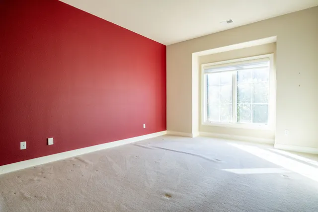 $410,000 | 19075 Thomson Drive, Unit 304, Brookfield, WI 53045