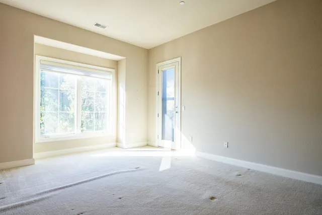 $410,000 | 19075 Thomson Drive, Unit 304, Brookfield, WI 53045