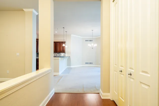 $410,000 | 19075 Thomson Drive, Unit 304, Brookfield, WI 53045