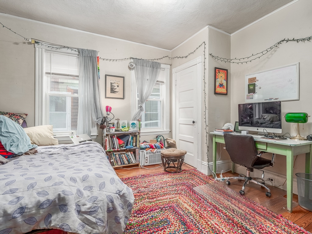 81 Bristol Road, Unit 1 Medford, MA 02155 - Photo 15 of 35