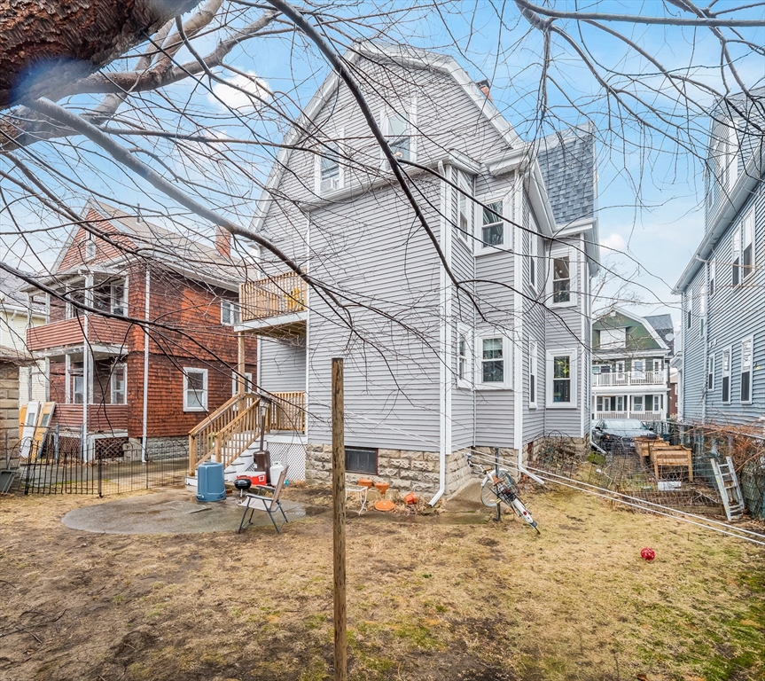 81 Bristol Road, Unit 1 Medford, MA 02155 - Photo 23 of 35