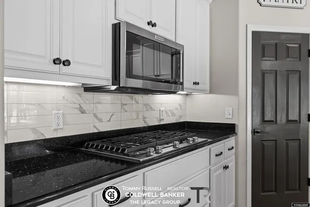 $1,070,000 | 4510 East 22nd Street, Casper, WY 82609